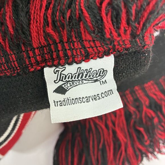 North Carolina State Wolfpack Scarf Black Knit Fringe NCSU Logo College Wear - Picture 3 of 4